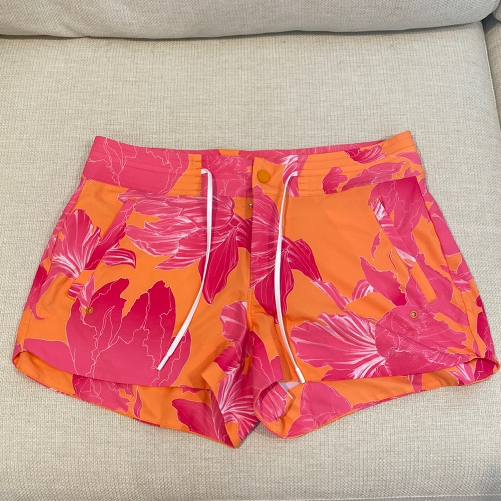 Athleta Size 8 women’s shorts.